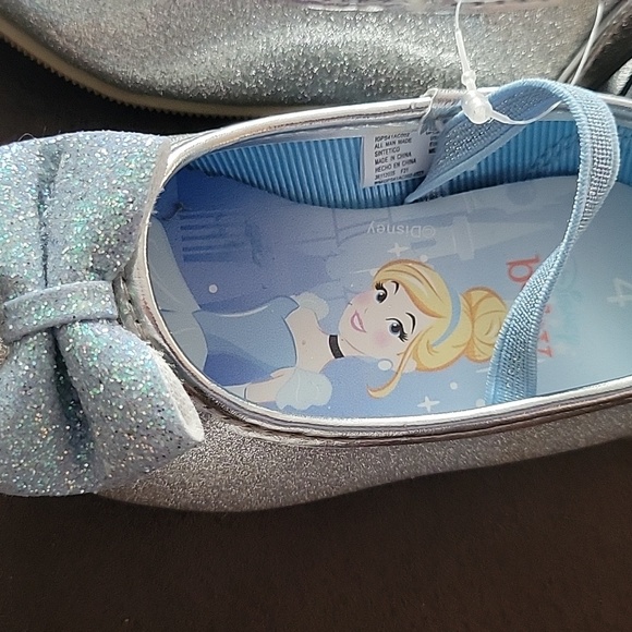 Disney Baby dress shoes Cinderella NWT - Picture 2 of 2